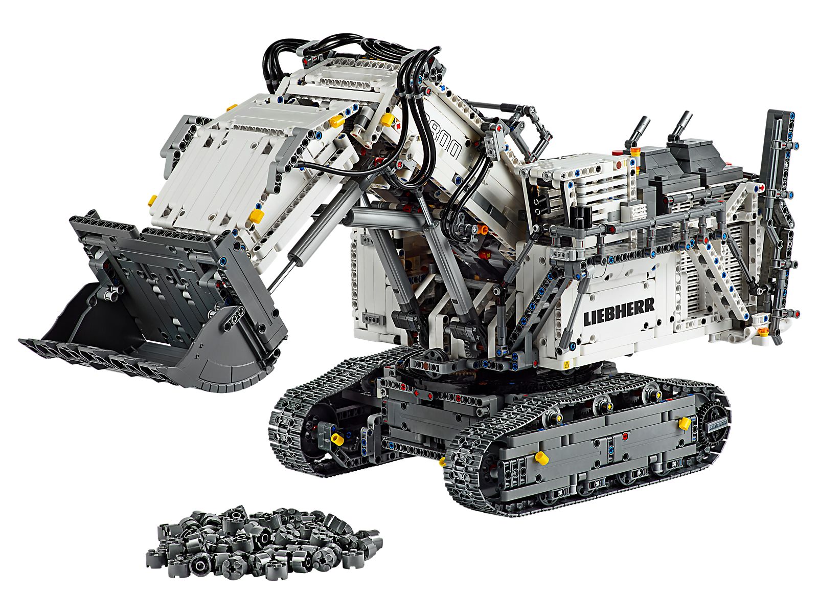 La pelleteuse Liebherr R 9800